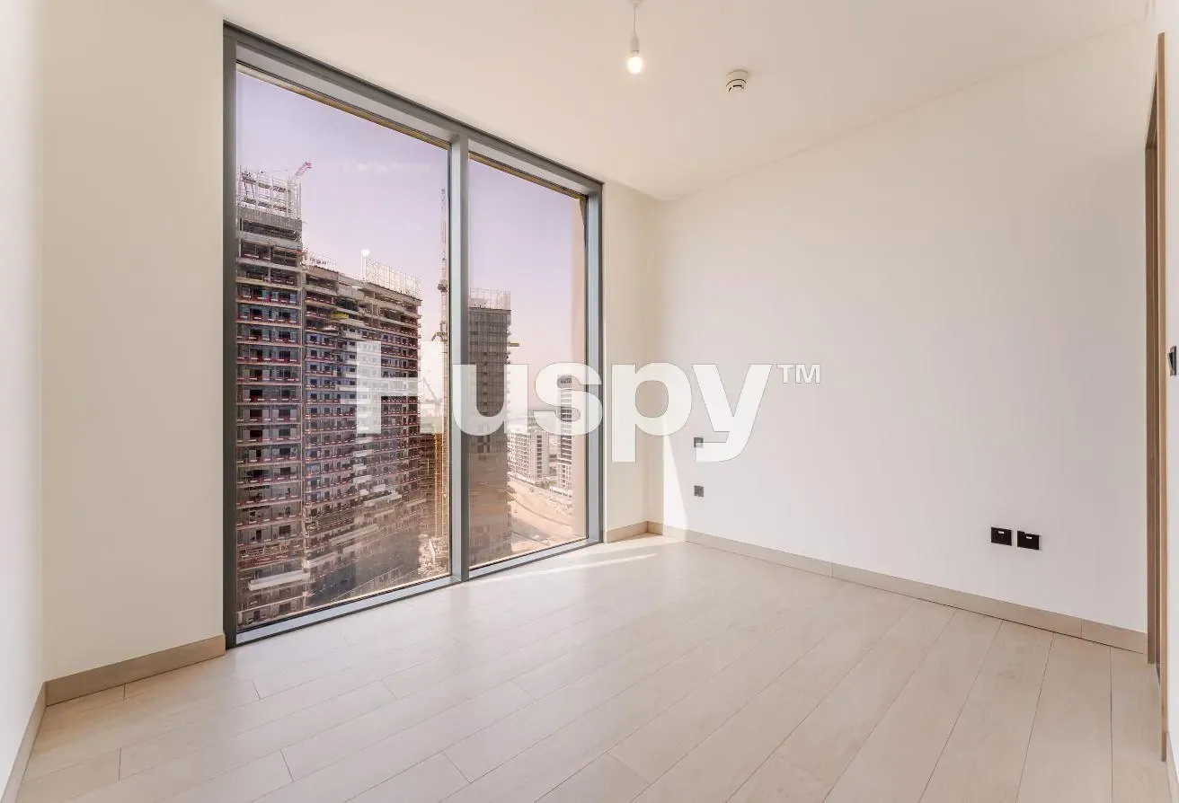 Lagoon View | High Floor | Large Layout