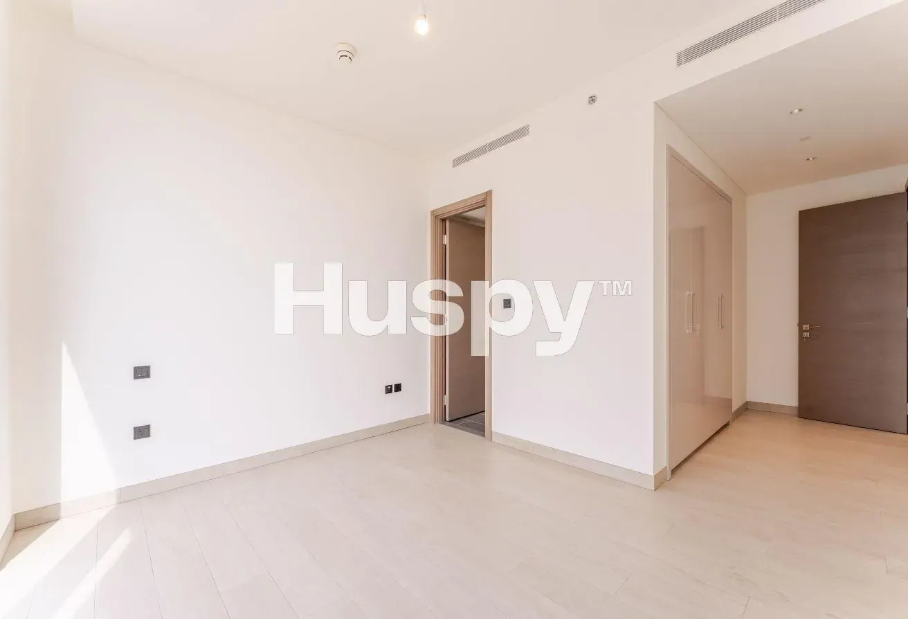 Lagoon View | High Floor | Large Layout