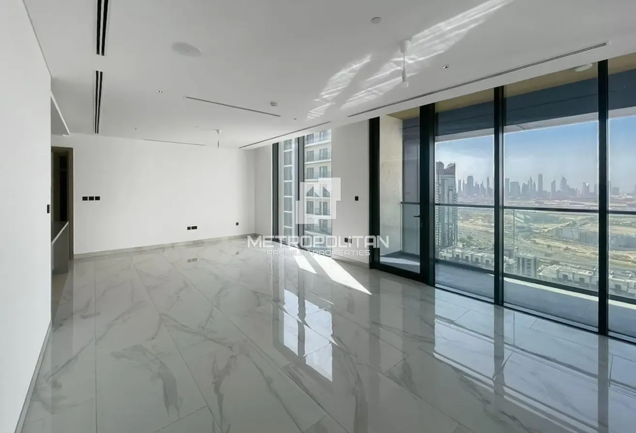 Panoramic View | High Floor | Spacious Layout