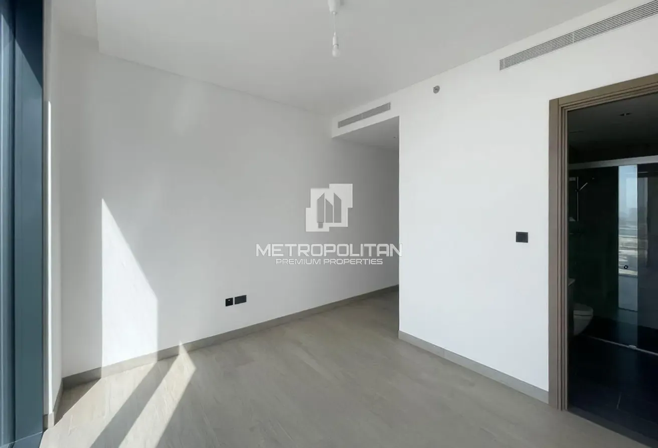 Panoramic View | High Floor | Spacious Layout