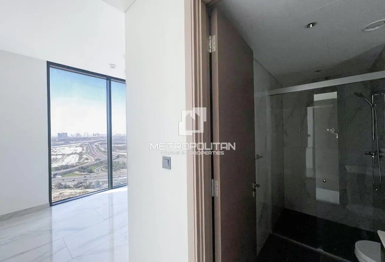 Panoramic View | High Floor | Spacious Layout