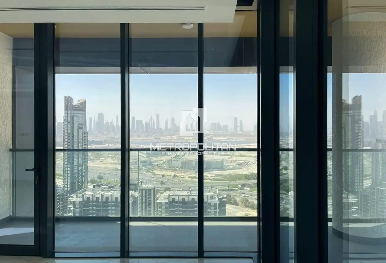 Panoramic View | High Floor | Spacious Layout