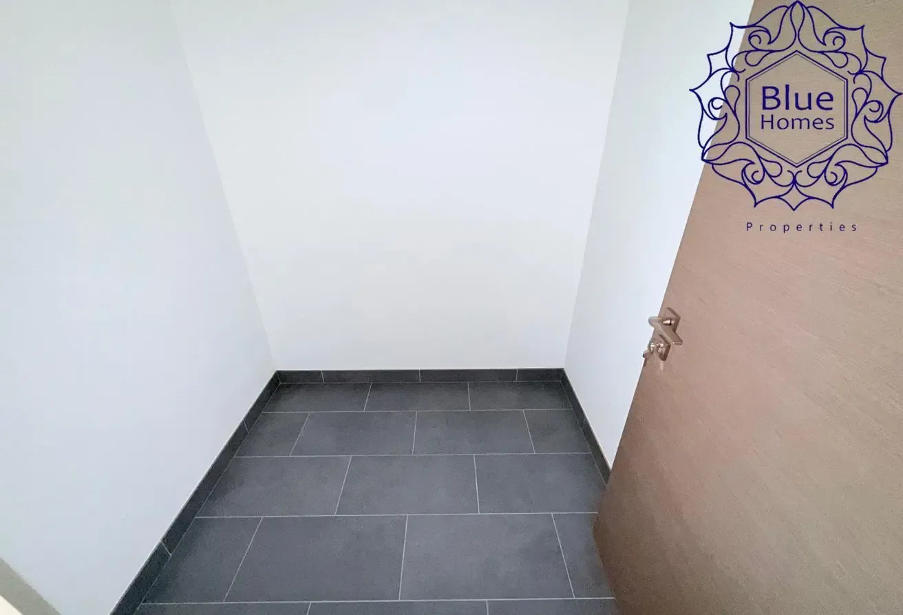 HIGH FLOOR | BRAND NEW | VACANT 4 BEDROOM