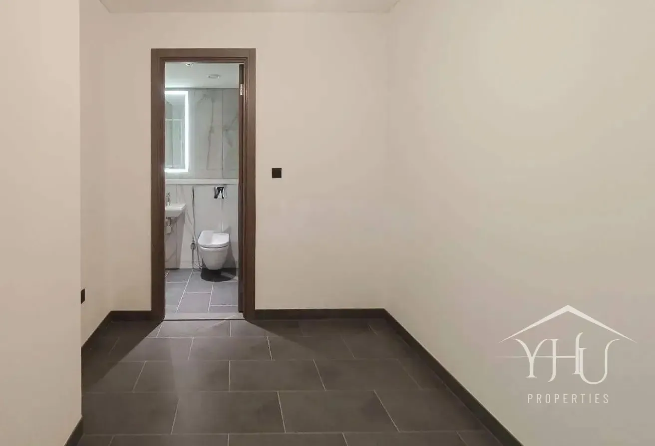Multiple Options | High Floor | Serious Seller