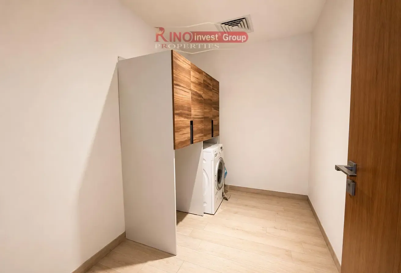 Immaculate Unit | Brand New | Luxury 4 BHK
