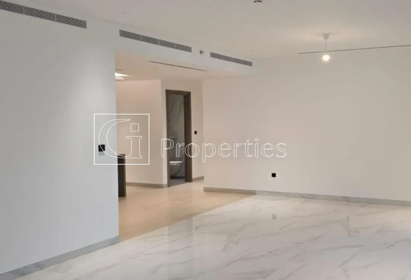 4bed + Maids | Waterfront | Investor Deal
