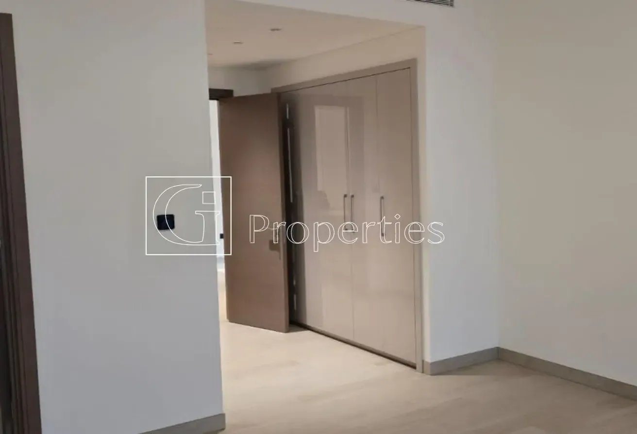 4bed + Maids | Waterfront | Investor Deal