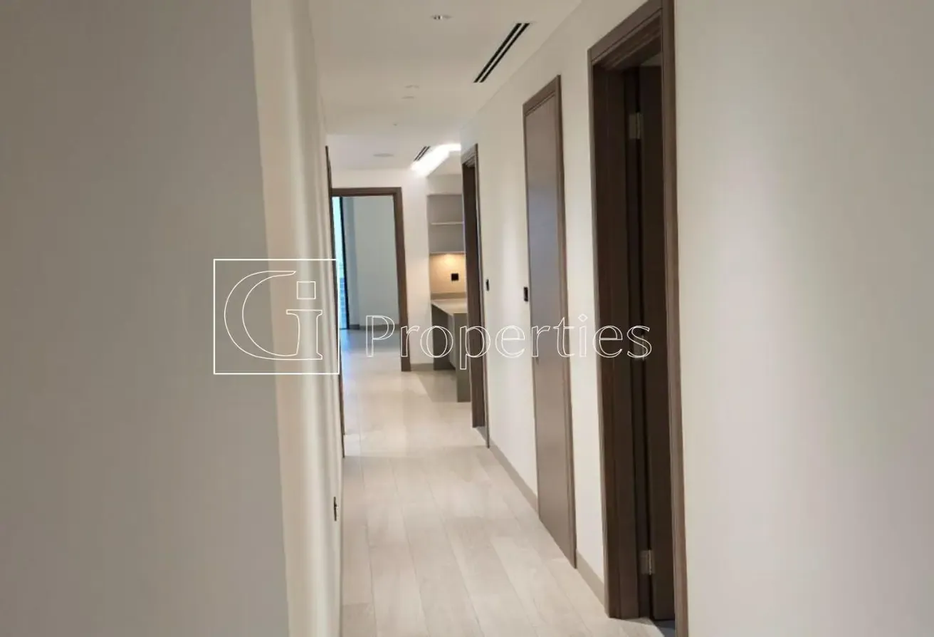 4bed + Maids | Waterfront | Investor Deal