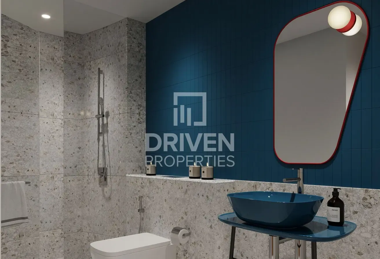 Premium Living | Spacious Layout | Canal View