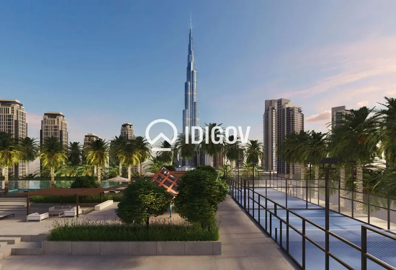 Mid Floor | Spacious | Stunning Canal Views