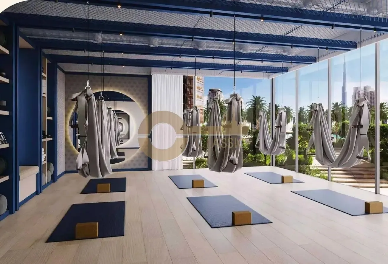SPACIOUS LAYOUT | COMMUNITY VIEW | MODERN INTERIOR