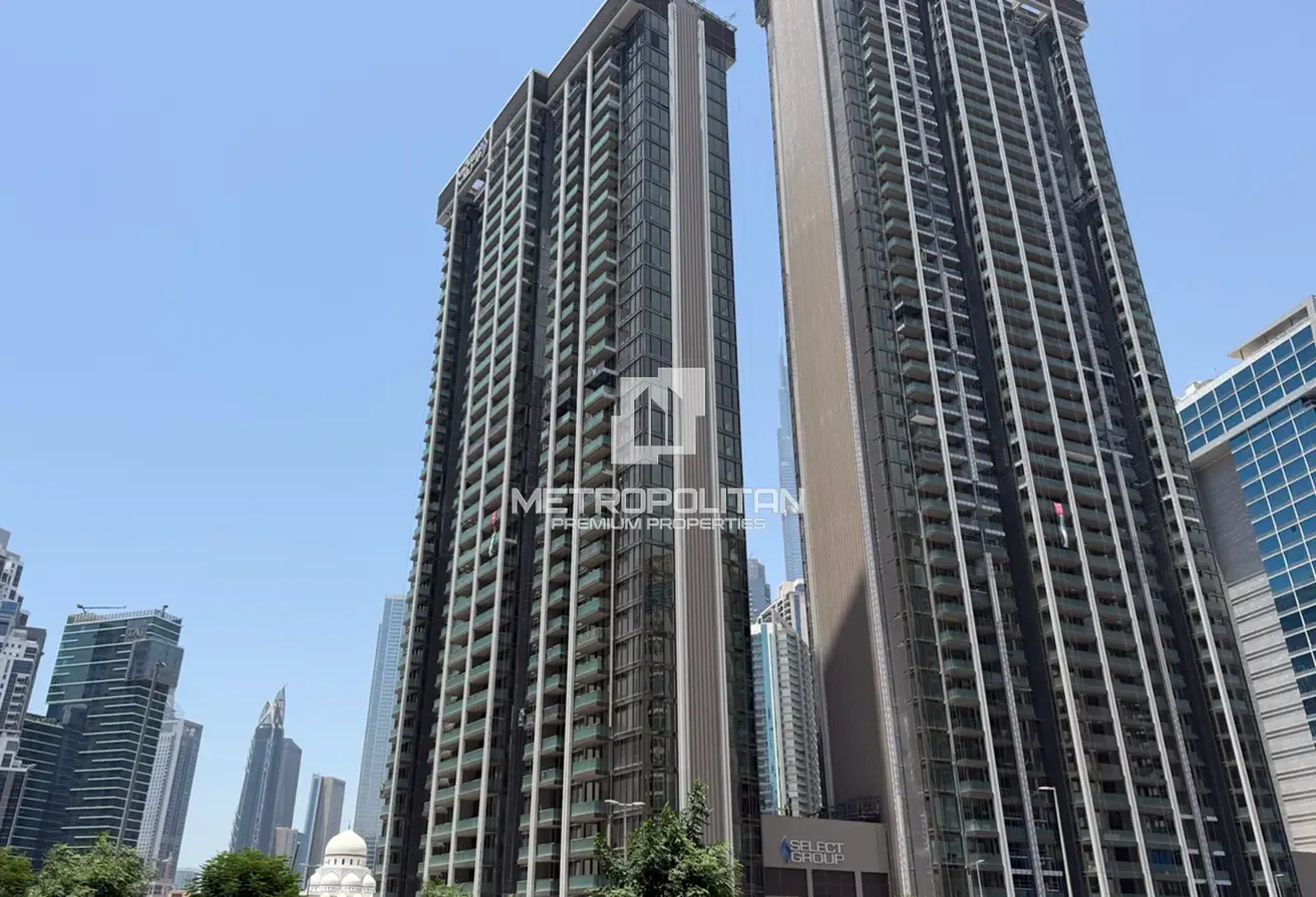 High Floor | Canal View | Motivated Seller
