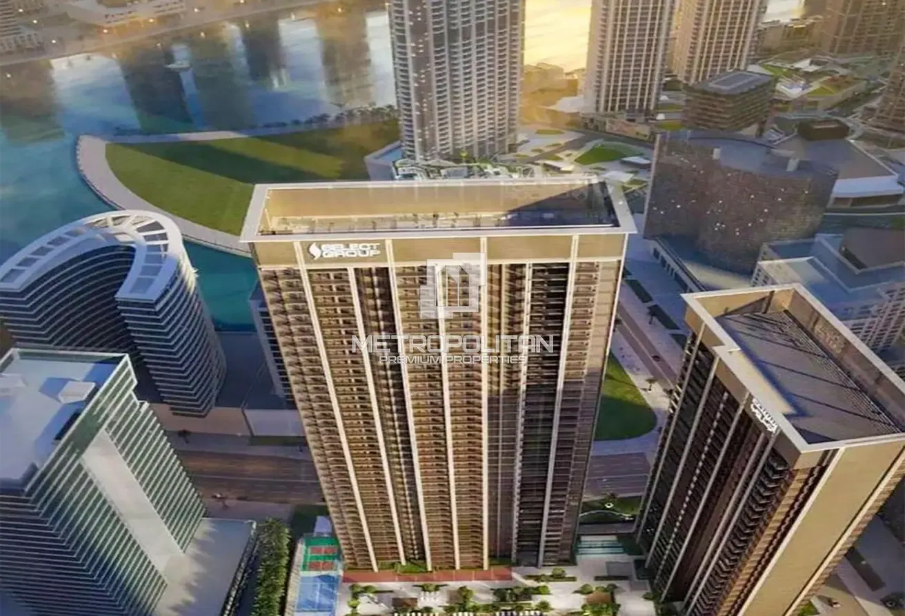 High Floor | Canal View | Motivated Seller