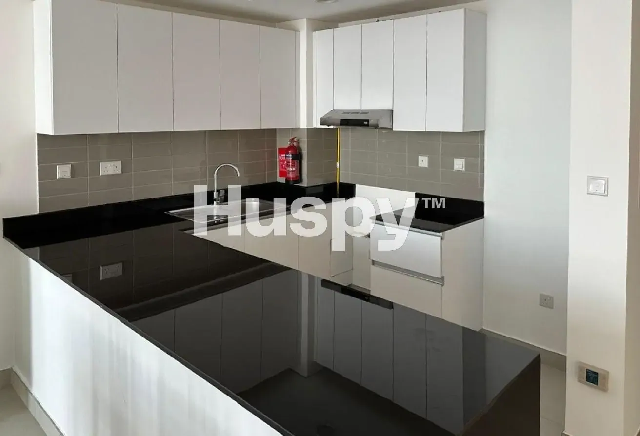 Large Layout | Vacant | Low Floor
