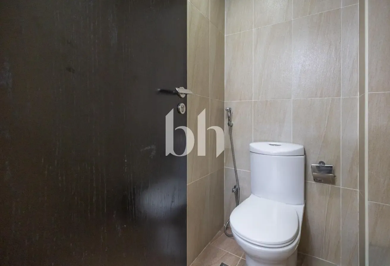 VACANT ON TRANSFER | FULLY FURNISHED | FREE HOLD