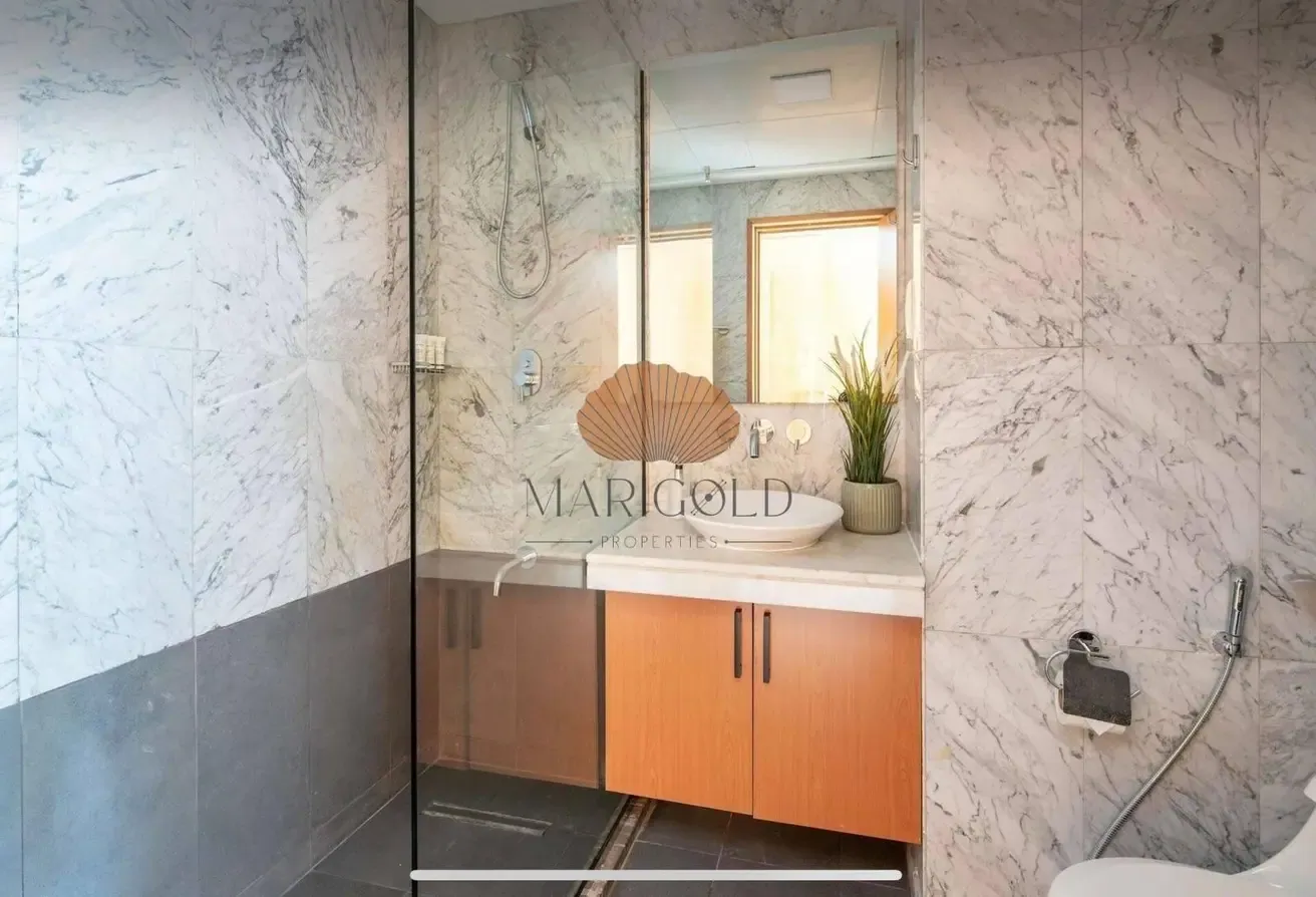 WELL MAINTAINED | MARINA VIEW | FULLY FURNISHED