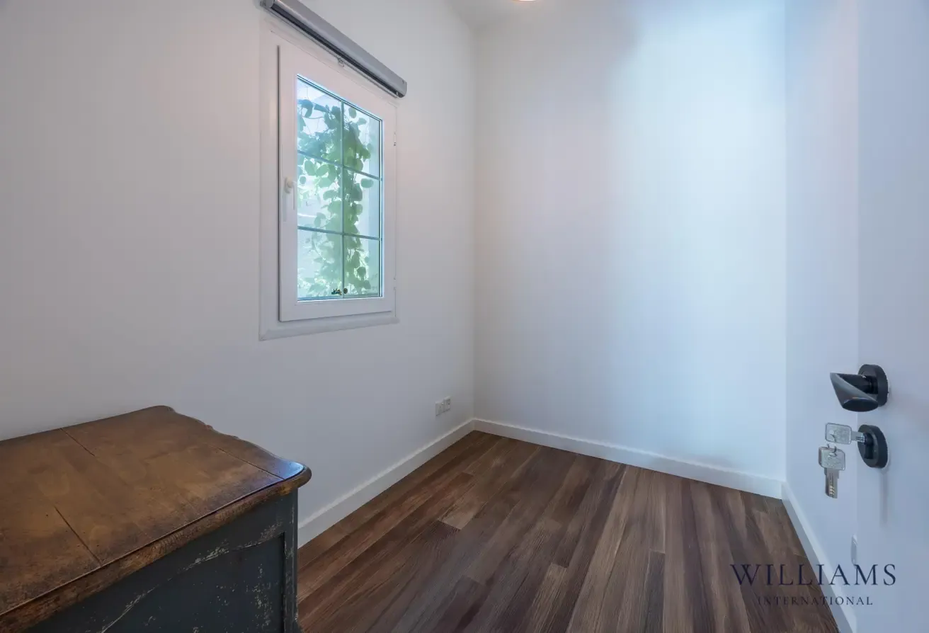 UPGRADED | QUIET LOCATION | VACANT SOON