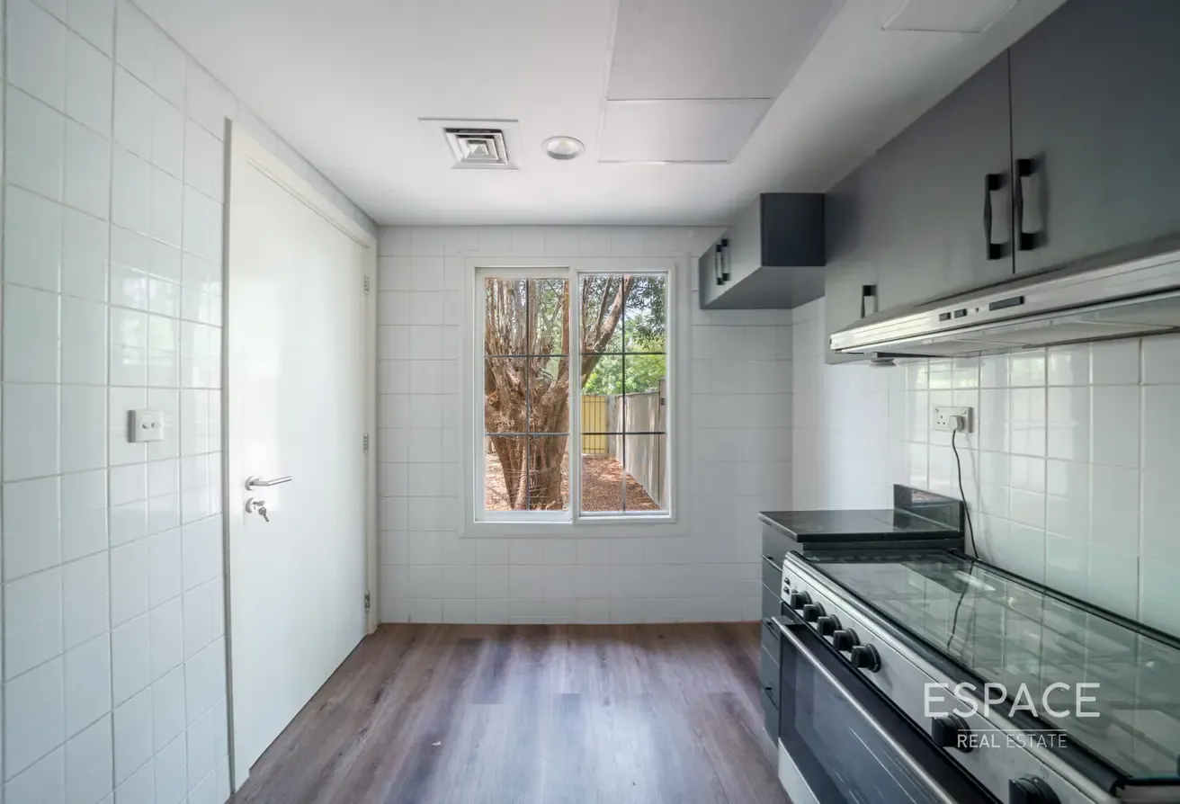 Renovation Opportunity | Vacant Now | Type 4M