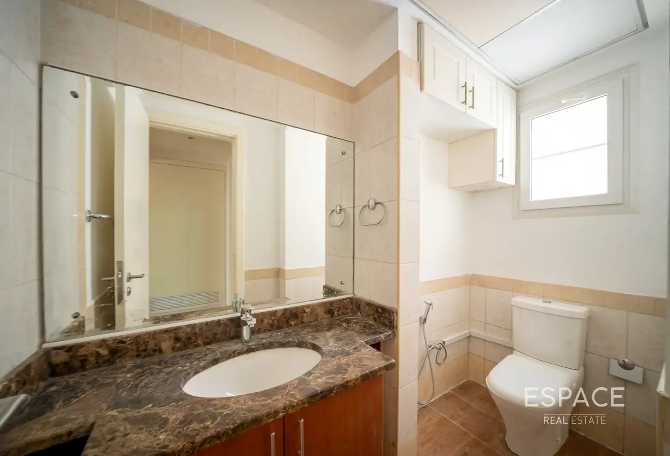 Renovation Opportunity | Vacant Now | Type 4M