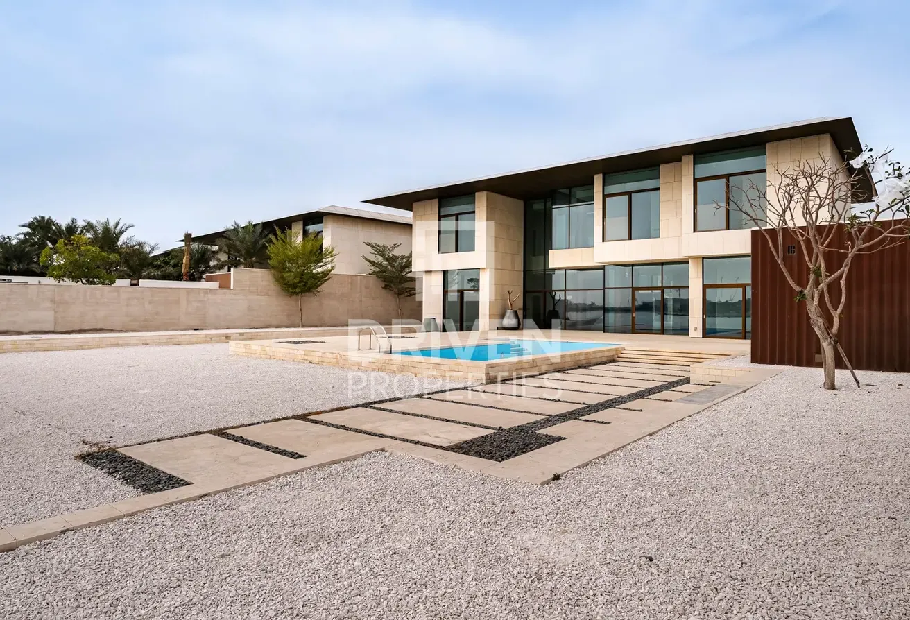 Bulgari Front Row Mansion | Full Skyline Views