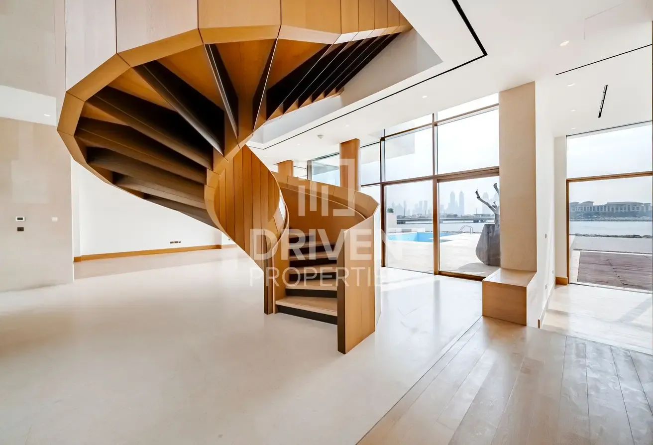 Bulgari Front Row Mansion | Full Skyline Views