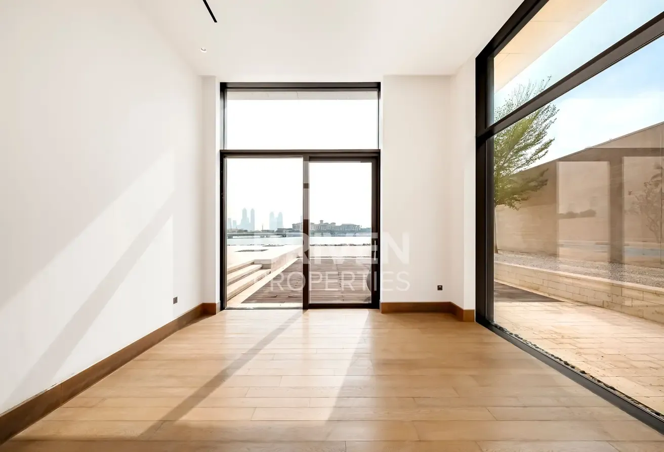 Bulgari Front Row Mansion | Full Skyline Views