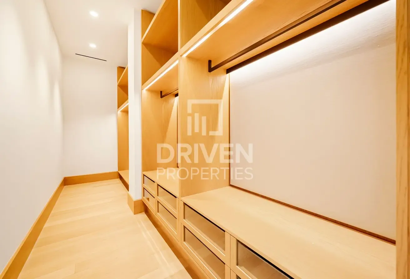 Bulgari Front Row Mansion | Full Skyline Views