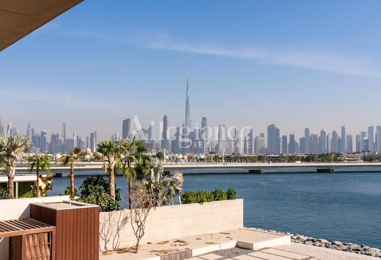 Bulgari Mansion | Prime Waterfront | Skyline Views