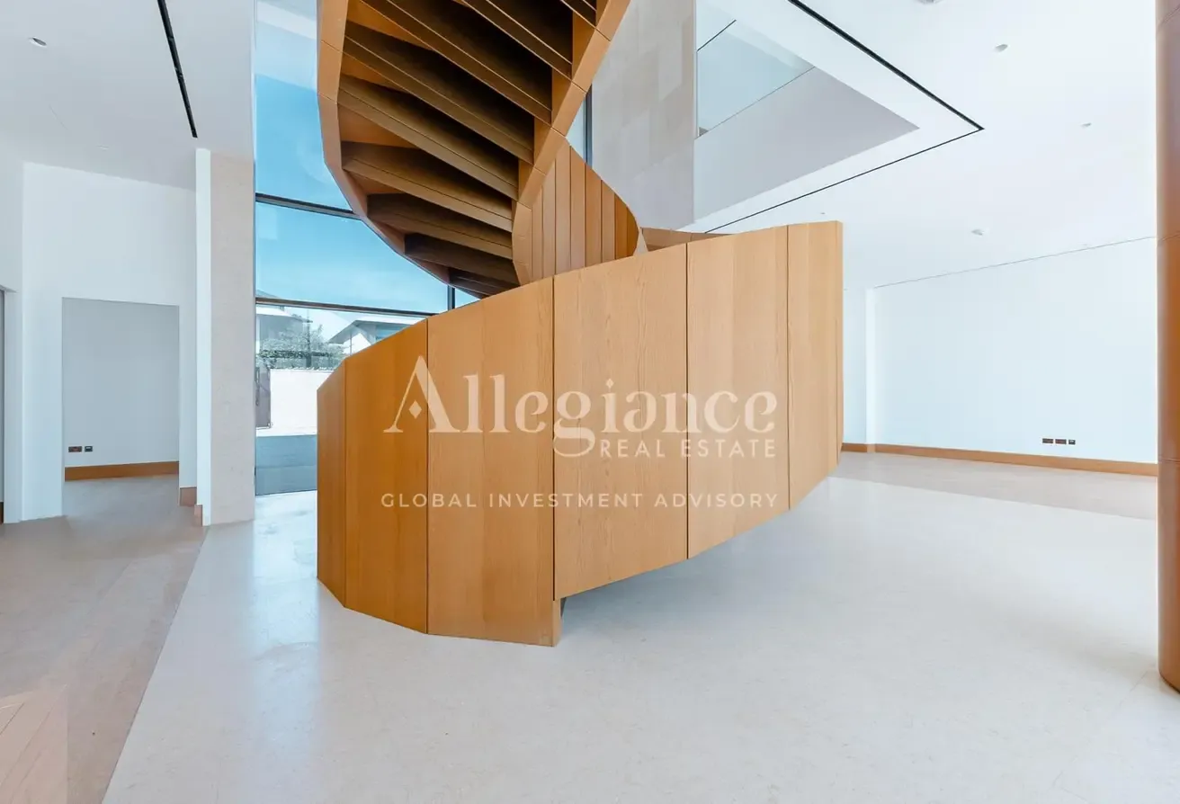Bulgari Mansion | Prime Waterfront | Skyline Views