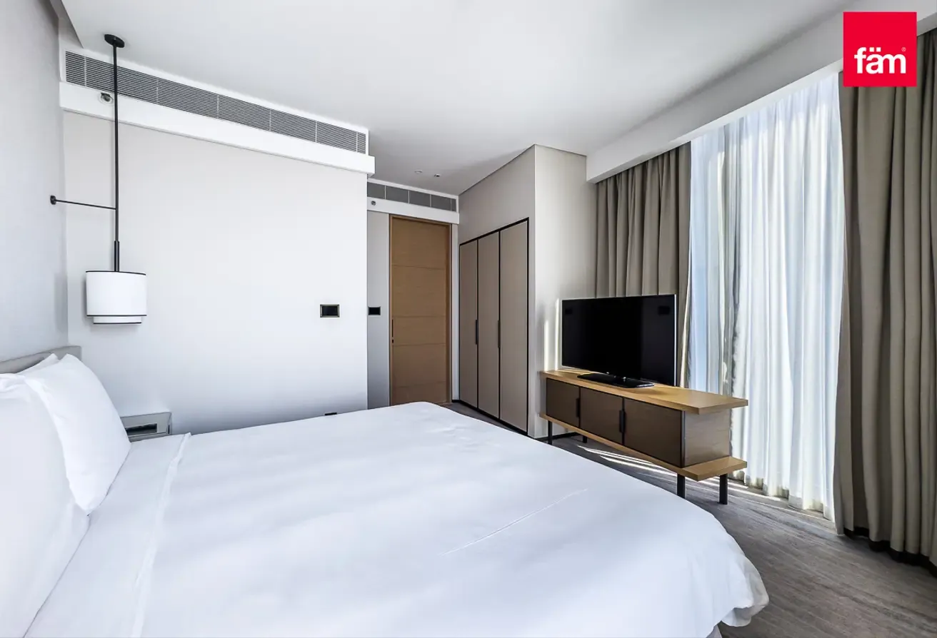 Serviced Apartment | Best View | Vacant