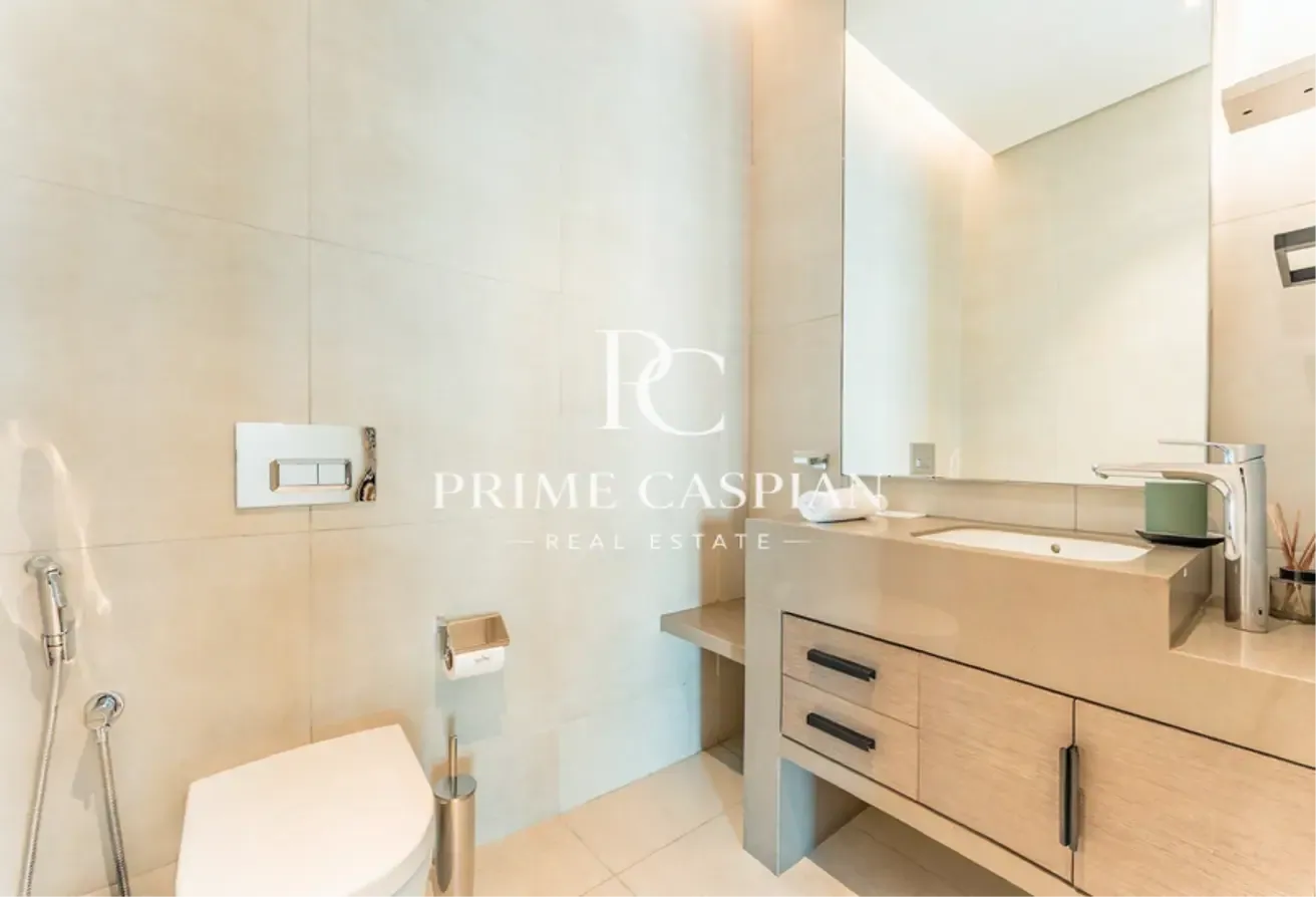 FULLY FUNRISHED | MARINA VIEW | UPGRADED INTERIOR