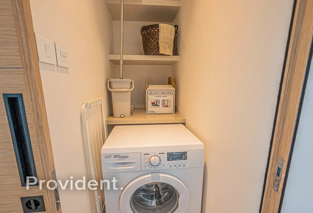 Top Tower in Dubai | High Floor | Private Beach