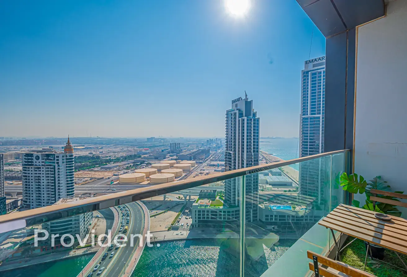 Top Tower in Dubai | High Floor | Private Beach