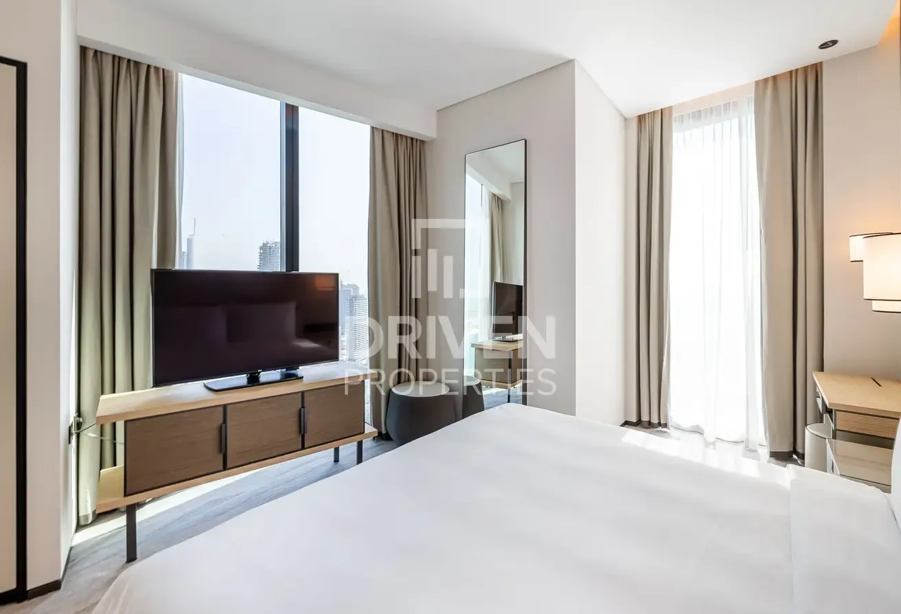 Marina Views | Fully Furnished | Vacant