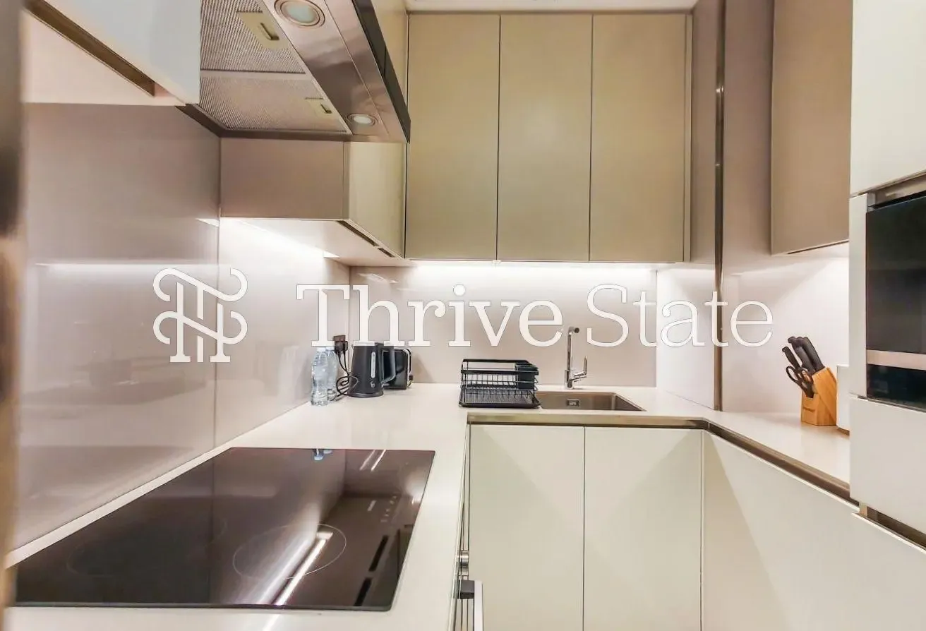 Exclusive | Marina View with Partial Sea View