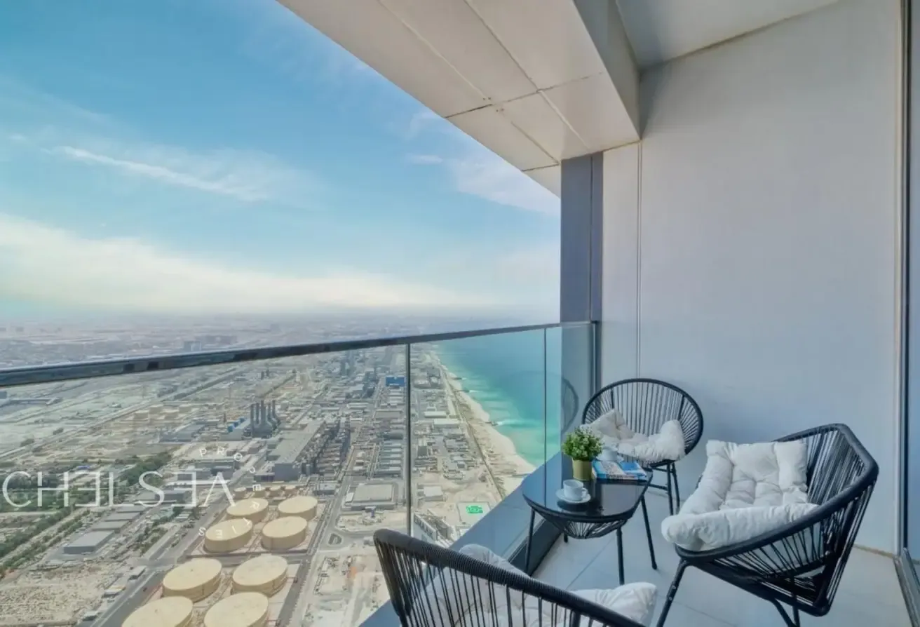 MARINA VIEW | UPGRADED | WITH BALCONY