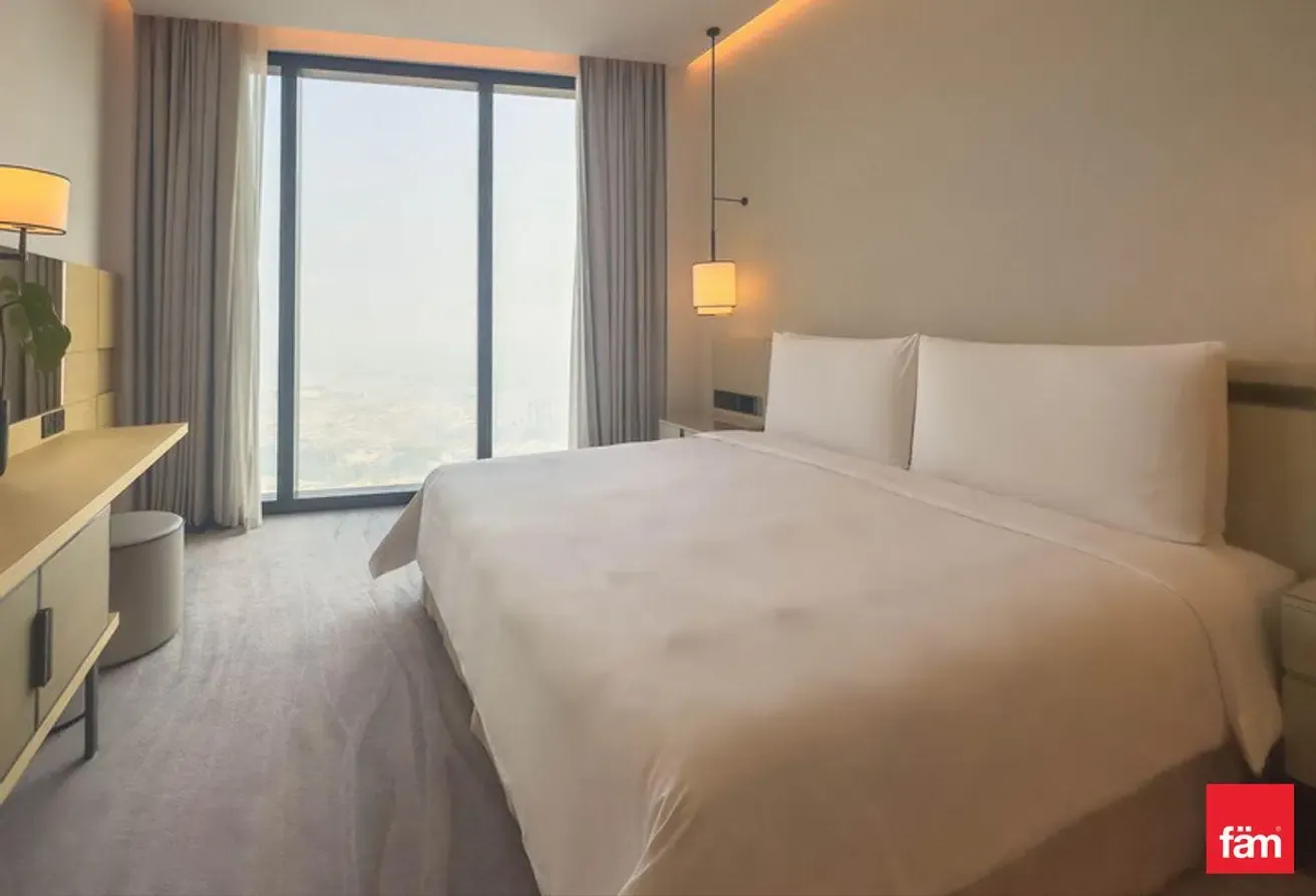 Largest Layout | Marina View | Mid Floor