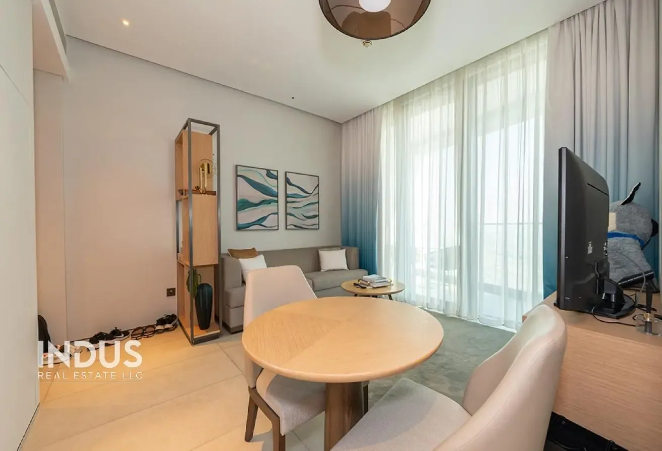 Vacant On Transfer | High Floor | Sea View