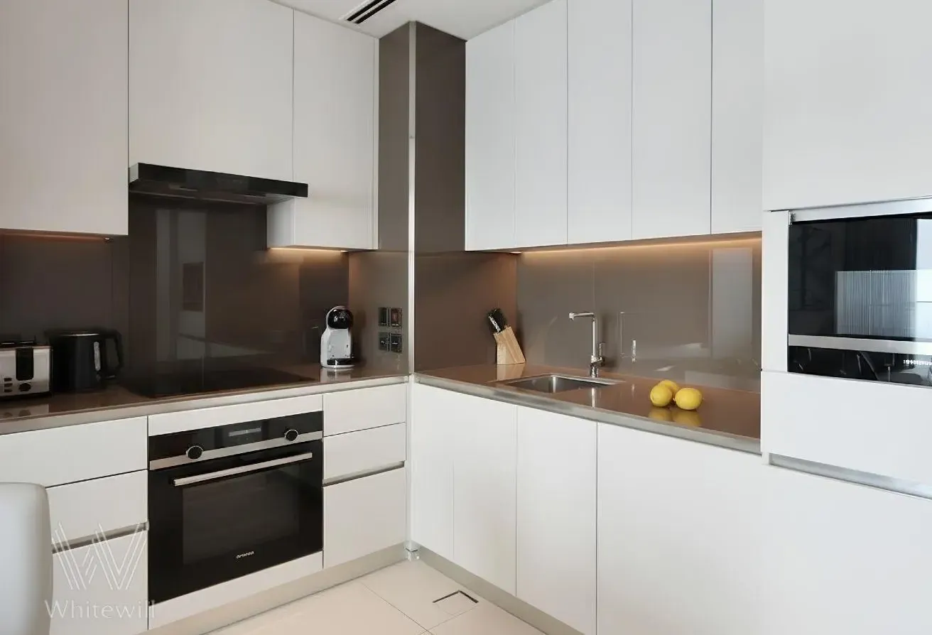 High Floor (Above 65th) | Sea and Canal Views