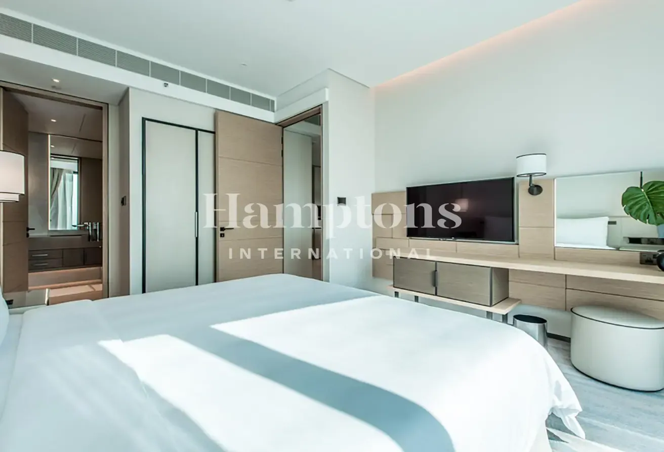 Best Price | Large Layout | 5 Star Living