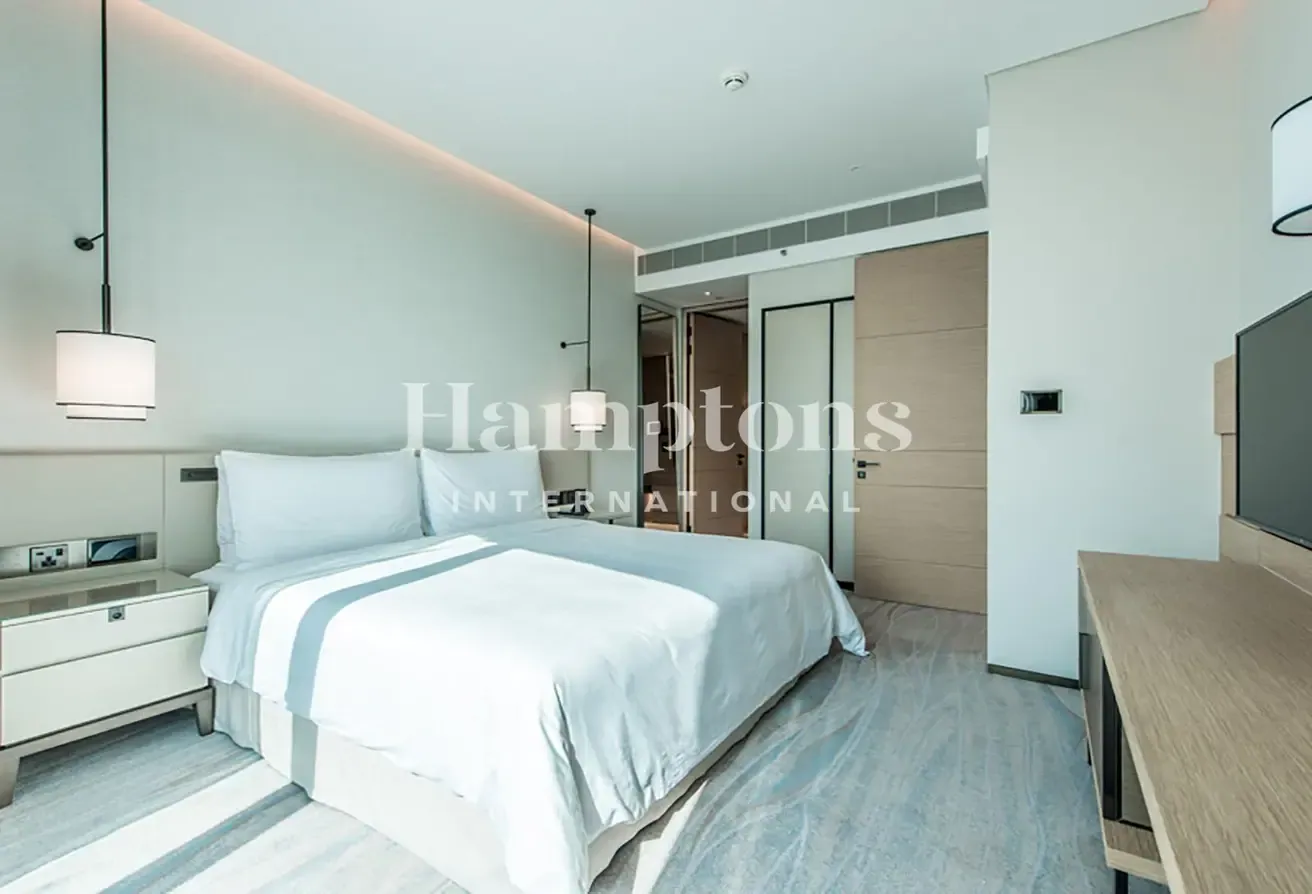 Best Price | Large Layout | 5 Star Living