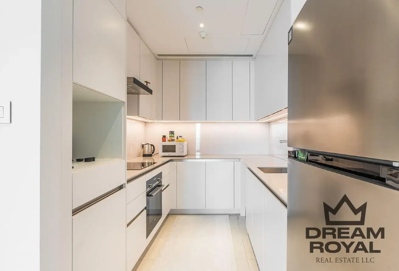 Marina Canal view | Furnished | Large layout