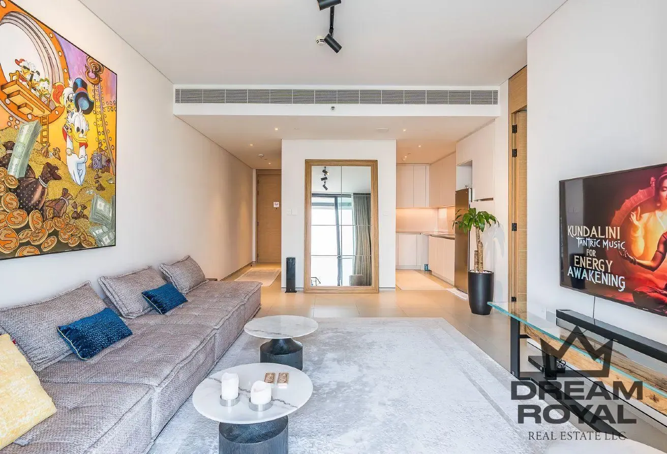 Marina Canal view | Furnished | Large layout