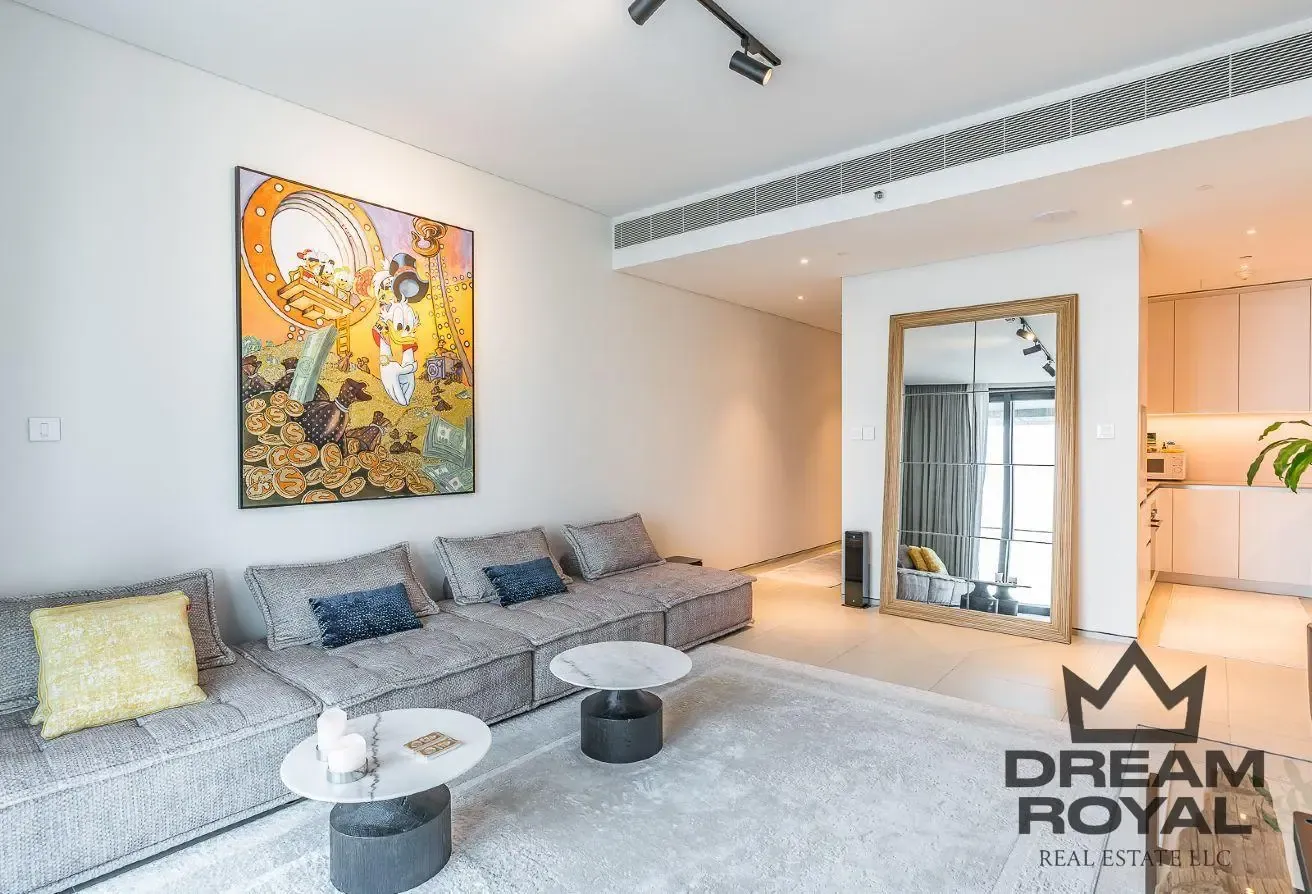 Marina Canal view | Furnished | Large layout