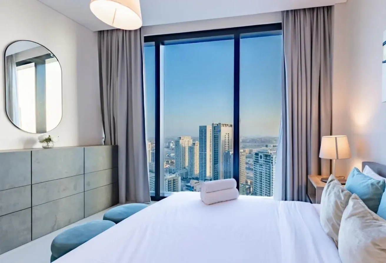 HIGH-FLOOR 1BR | MARINA VIEW | JUMEIRAH GATE TOWER