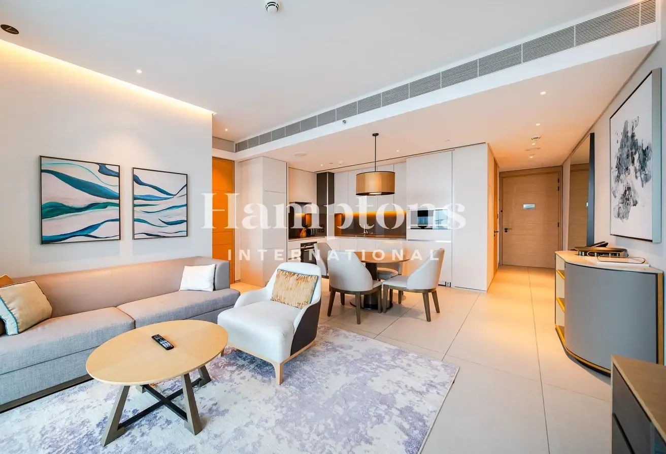 Exclusive| Best Price | Large Size | 5 Star Living