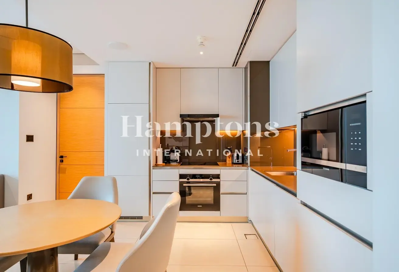 Exclusive| Best Price | Large Size | 5 Star Living