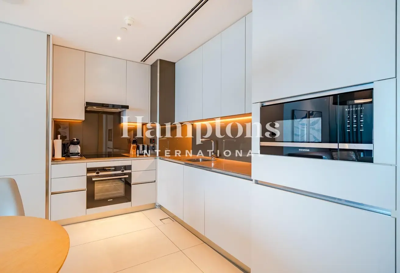Exclusive| Best Price | Large Size | 5 Star Living