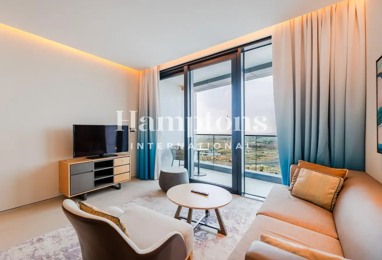 Exclusive| Best Price | Large Size | 5 Star Living