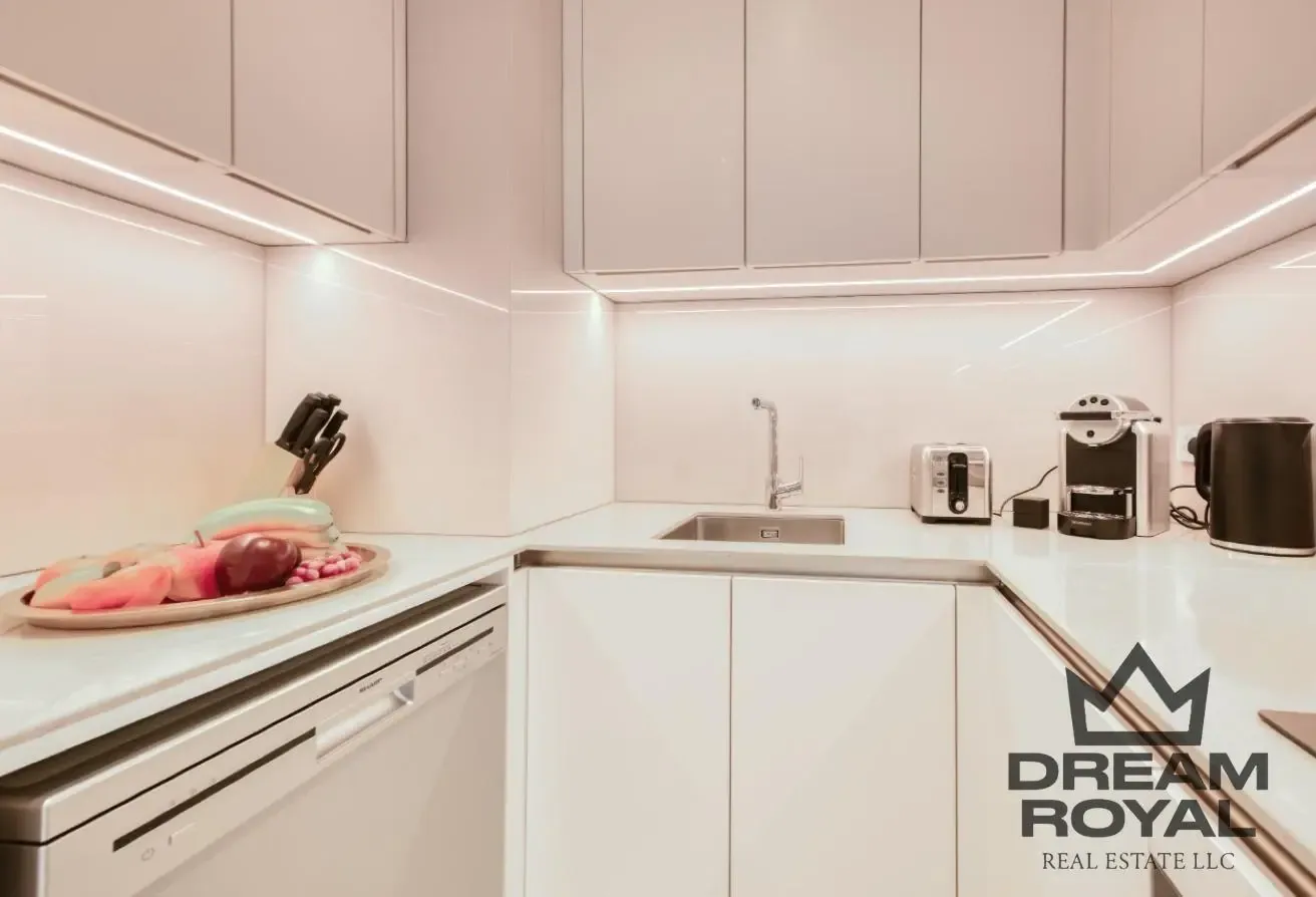 High floor | Fully Furnished | Marina view
